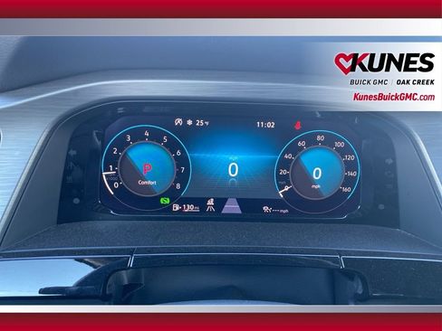 Used 2024 Volkswagen Atlas Cross Sport SE image 12