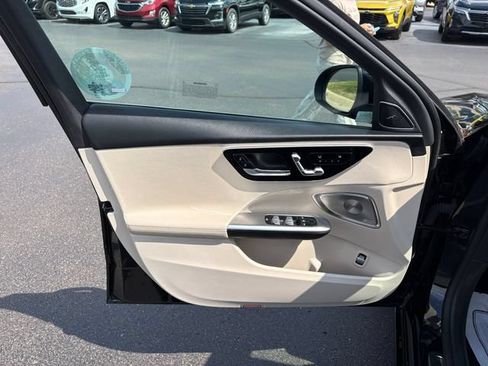 Used 2024 Mercedes-Benz C 300 4MATIC Sedan image 18