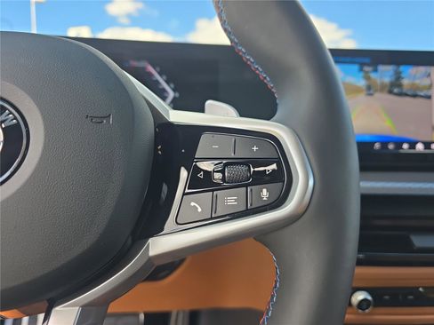 Used 2025 BMW M340i Sedan image 21