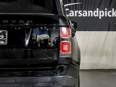 Used 2019 Land Rover Range Rover Supercharged image 42