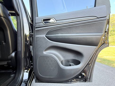 Used 2019 Jeep Grand Cherokee Limited X image 42