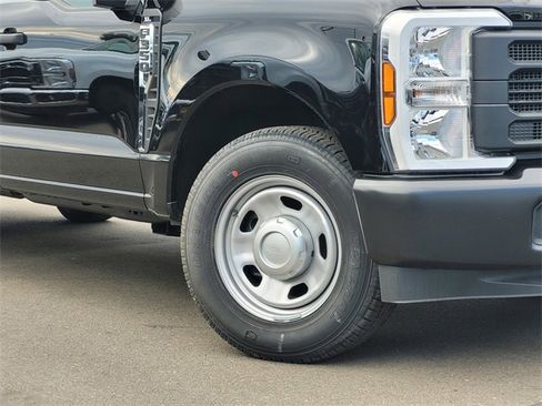 New 2025 Ford F350 XL image 2