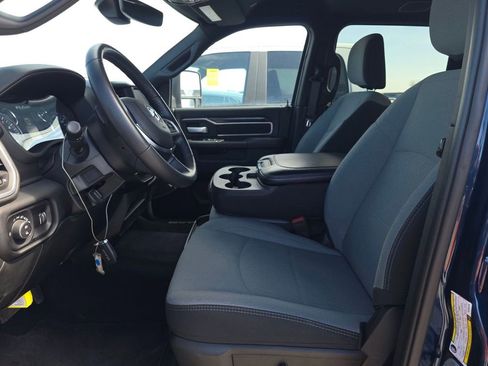 Used 2024 RAM 2500 Big Horn w/ Bed Utility Group image 6