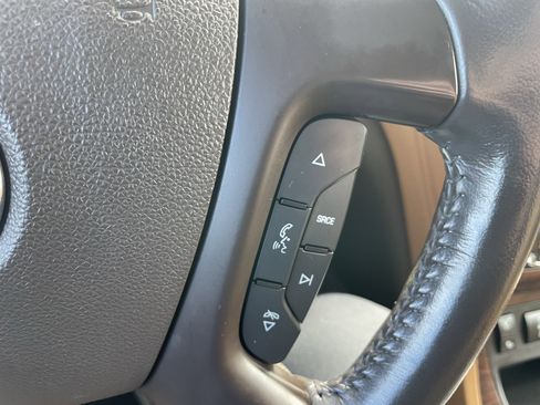 Used 2013 Buick Enclave Premium w/ LPO, Cargo Convenience Pkg image 16