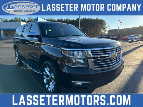 Used 2018 Chevrolet Suburban Premier image 1