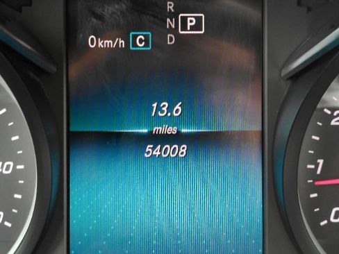 Used 2019 Mercedes-Benz C 300 Sedan w/ Multimedia Package image 39