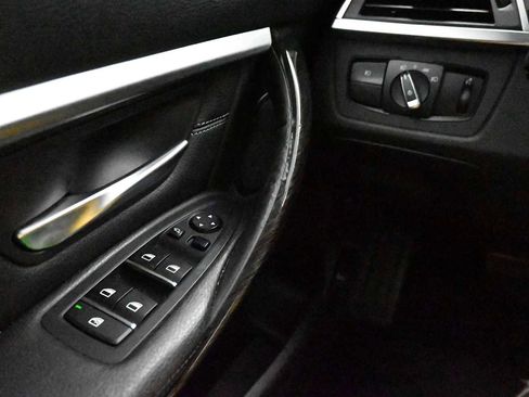 Used 2016 BMW 328i Sedan RWD image 13