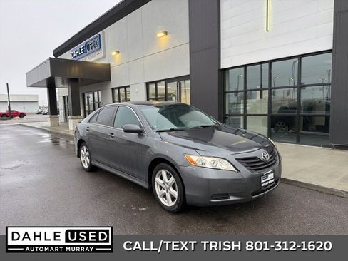 Used 2007 Toyota Camry SE image 1