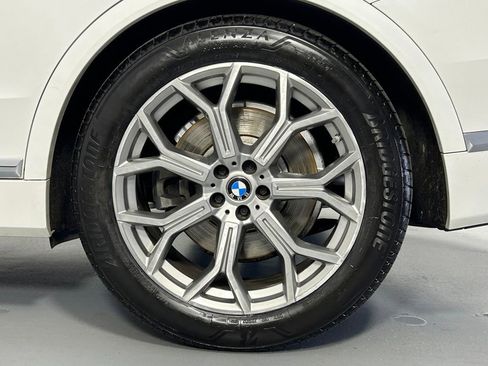 Used 2024 BMW X7 xDrive40i w/ Executive Package AWD/4WD image 45