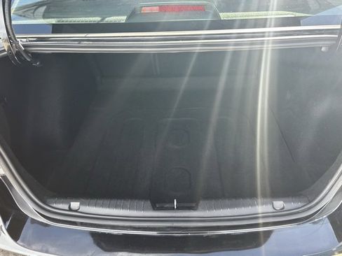 Used 2015 Chevrolet Cruze LT image 29