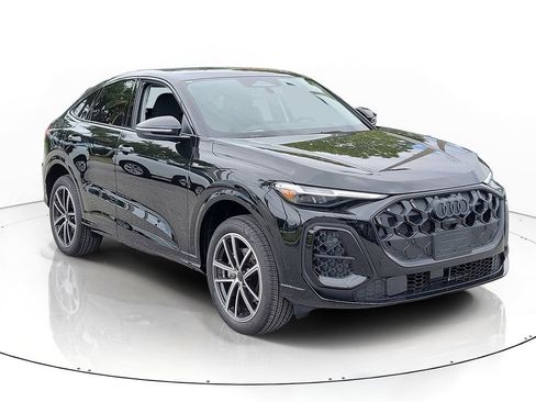 New 2026 Audi Q5 Premium Plus AWD/4WD image 1
