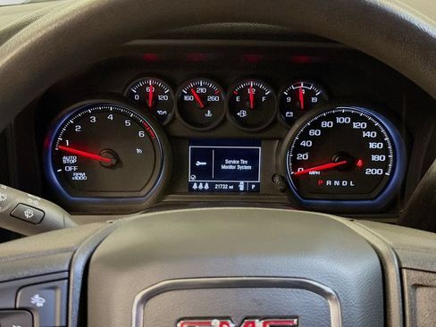 Used 2024 GMC Sierra 1500 Pro w/ Graphite Edition AWD/4WD image 14