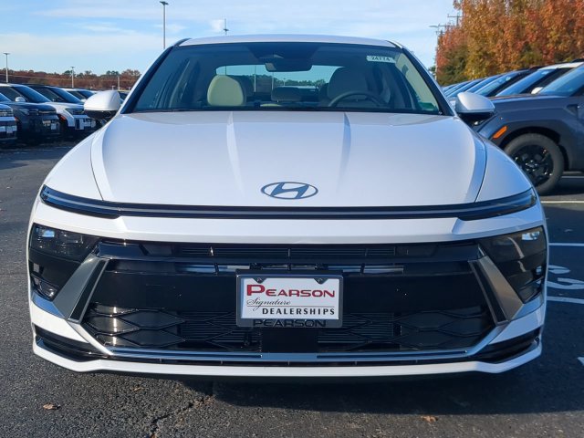 Certified 2026 Hyundai Sonata SEL AWD/4WD image 8