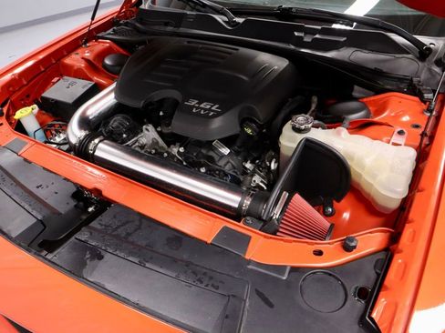 Used 2022 Dodge Challenger GT w/ Cold Weather Group AWD/4WD image 18