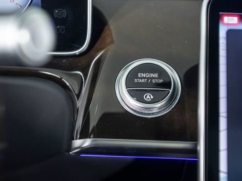 Used 2023 Mercedes-Benz Maybach S 580 4MATIC image 70