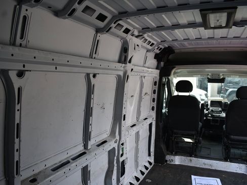 Used 2023 RAM ProMaster 3500 w/ Driver Convenience Group image 32