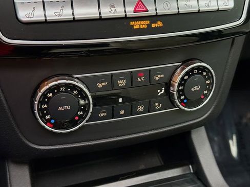 Used 2017 Mercedes-Benz GLS 450 4MATIC image 17