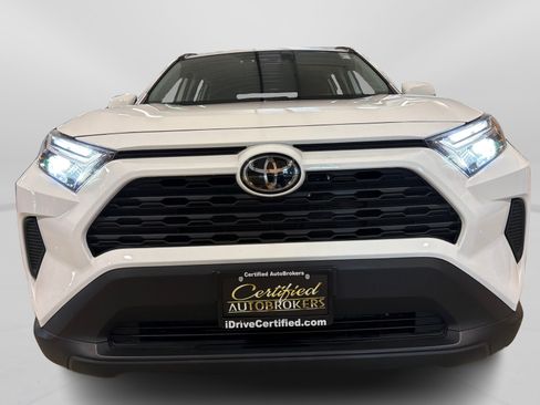 Used 2024 Toyota RAV4 XLE w/ Weather Package AWD/4WD image 10