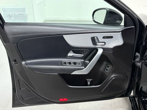 Used 2020 Mercedes-Benz A 220 4MATIC w/ AMG Line image 33