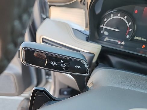 Used 2022 Lincoln Corsair FWD image 17