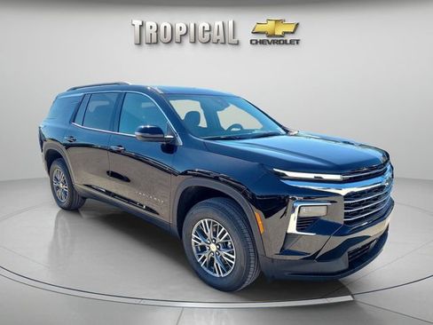 New 2026 Chevrolet Traverse LT image 7