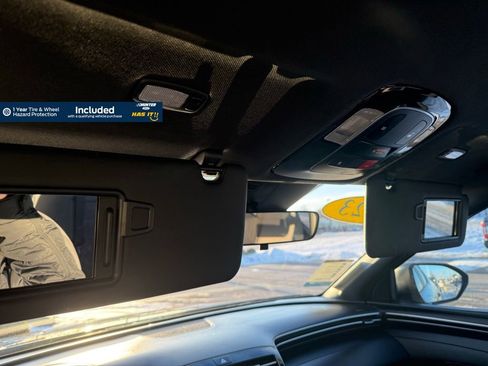 Used 2023 Hyundai Santa Cruz SEL image 13