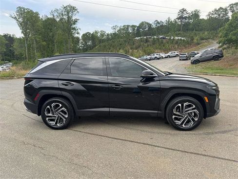 New 2025 Hyundai Tucson Limited image 6