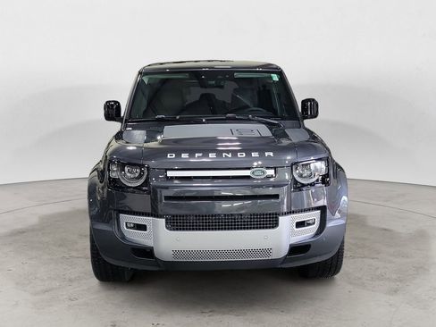 Used 2024 Land Rover Defender 110 SE AWD/4WD image 8