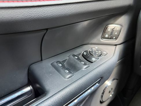 Used 2023 Ford Expedition Limited image 22