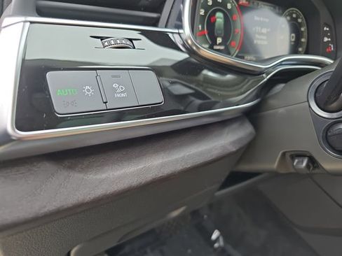 Used 2025 Audi Q7 3.0T Premium Plus w/ Premium Plus Package image 30