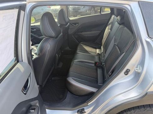 Used 2024 Subaru Crosstrek 2.5i Limited AWD/4WD image 9