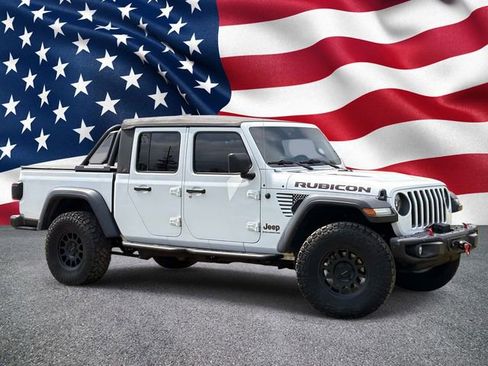 Used 2023 Jeep Gladiator Rubicon w/ LED Lighting Group AWD/4WD image 3