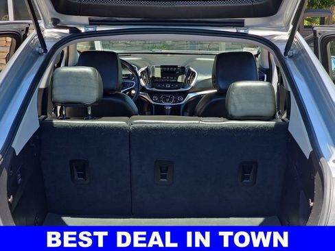 Used 2018 Chevrolet Volt Premier w/ Driver Confidence Package FWD image 12
