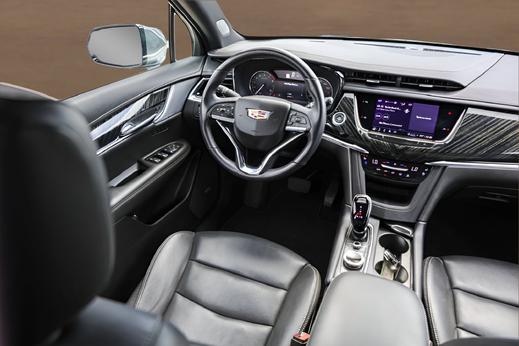 Certified 2025 Cadillac XT6 Premium Luxury FWD image 29