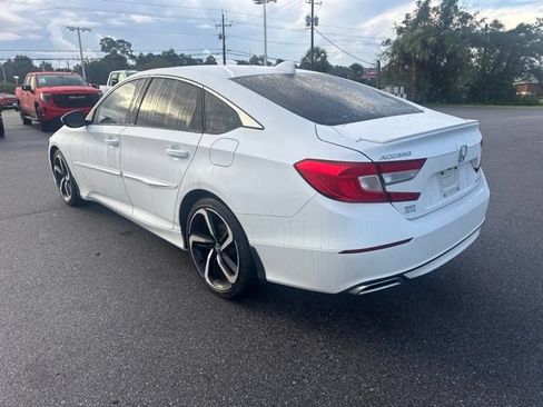 Used 2019 Honda Accord Sport image 3