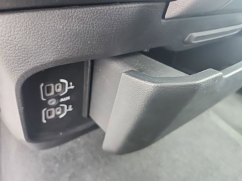 Certified 2022 RAM 1500 Big Horn image 6