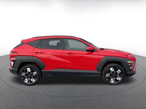 Used 2025 Hyundai Kona SEL image 16