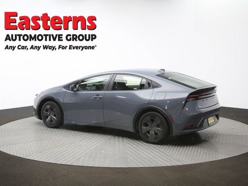 Used 2024 Toyota Prius LE image 59