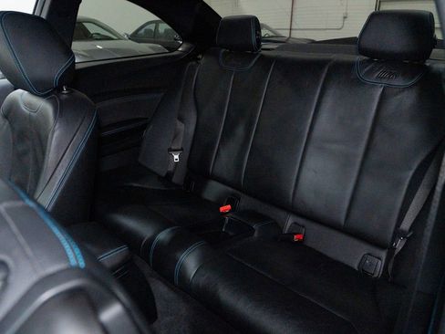 Used 2018 BMW M2 image 26