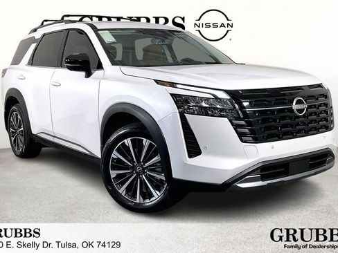 New 2026 Nissan Pathfinder Platinum w/ Cargo Package image 1