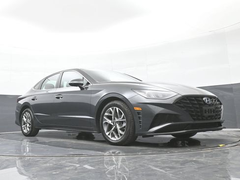 Certified 2023 Hyundai Sonata SEL w/ Preferred Accessory Package FWD image 44