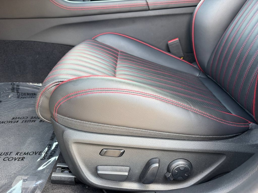 Used 2026 Genesis G70 3.3T Sport Prestige RWD image 11