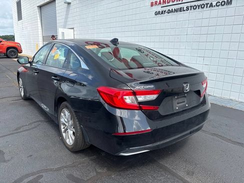 Used 2018 Honda Accord LX image 5