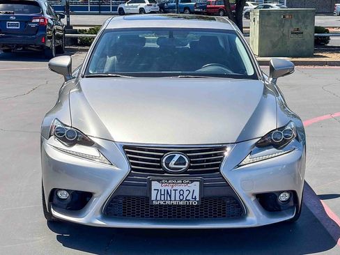 Used 2015 Lexus IS 250 w/ Navigation System Package RWD image 6