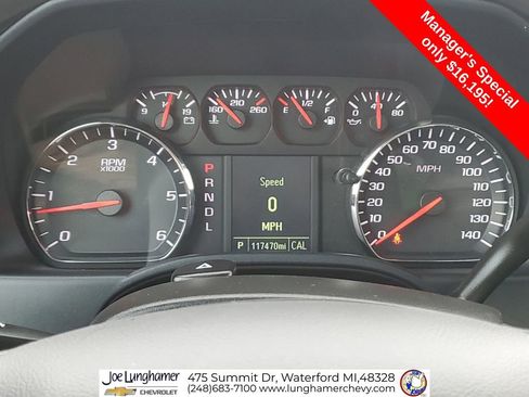 Used 2018 Chevrolet Silverado 1500 Custom w/ Custom Value Package image 13