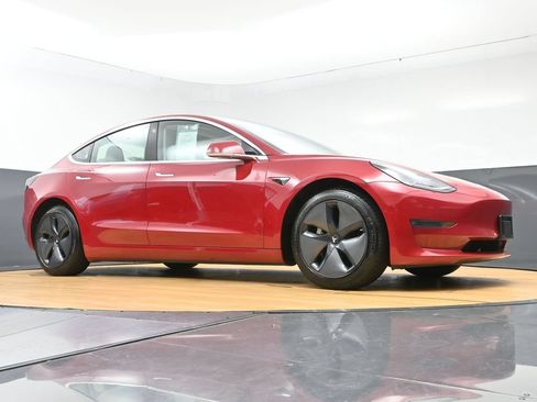 Used 2018 Tesla Model 3 Long Range AWD/4WD image 48