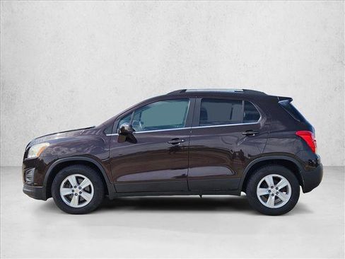 Used 2016 Chevrolet Trax LT w/ LT Convenience Package FWD image 8