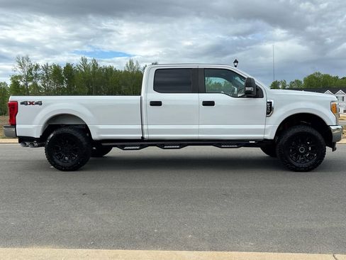 Used 2017 Ford F250 XL w/ Power Equipment Group image 2