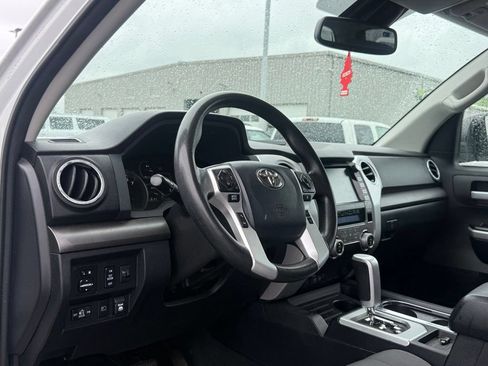 Used 2020 Toyota Tundra SR5 w/ TRD Off-Road Package AWD/4WD image 4