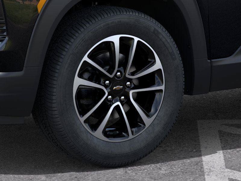 New 2026 Chevrolet TrailBlazer LT w/ Convenience Package FWD image 9